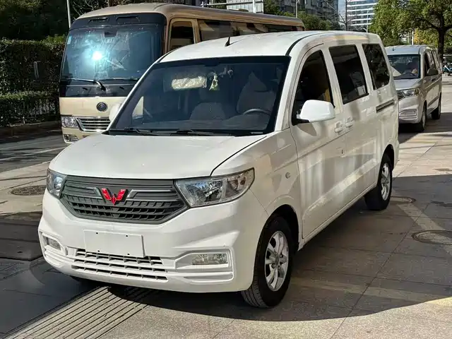 WULING AUTOMOBILE WULING HONGGUANG V 2020
