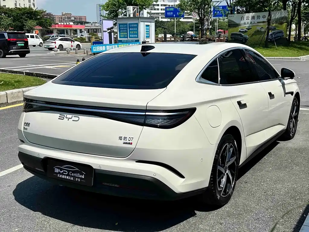 BYD Seal 07 DM-i — миниатюра 10