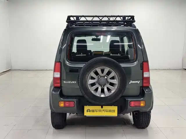 Suzuki Jimny — миниатюра 6