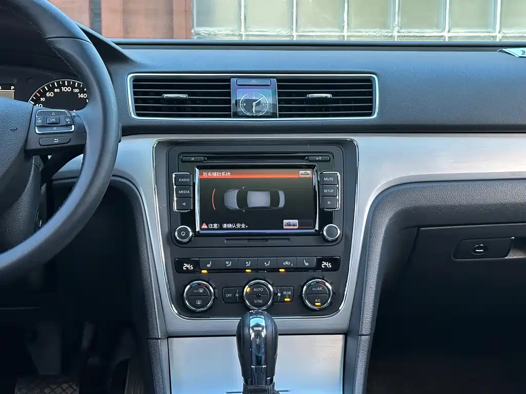 Volkswagen Passat — миниатюра 13
