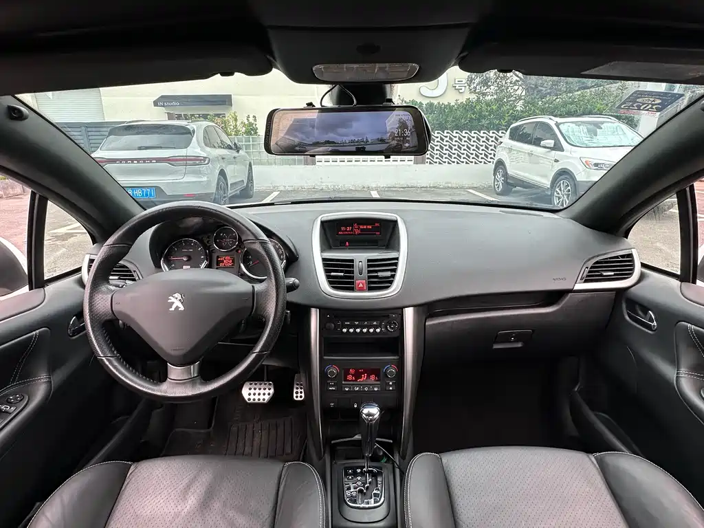 Peugeot 207 (Import) — миниатюра 16
