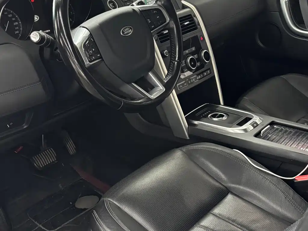 Land Rover Discovery Sport — миниатюра 4