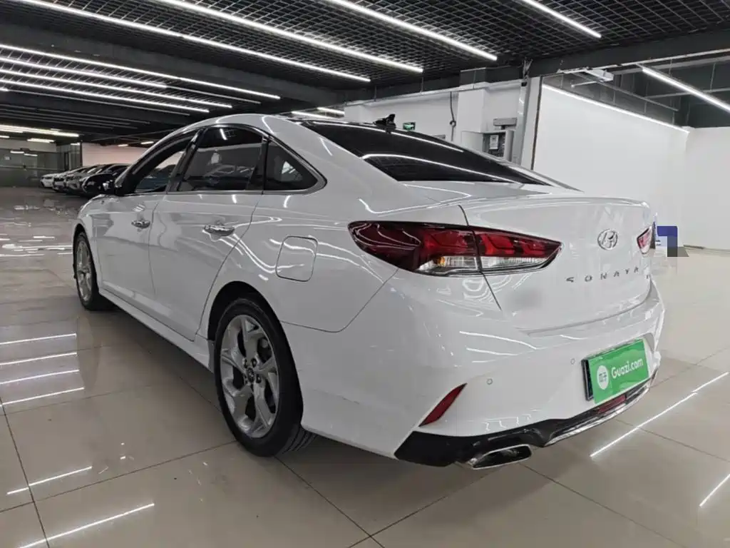 Hyundai Sonata — миниатюра 5