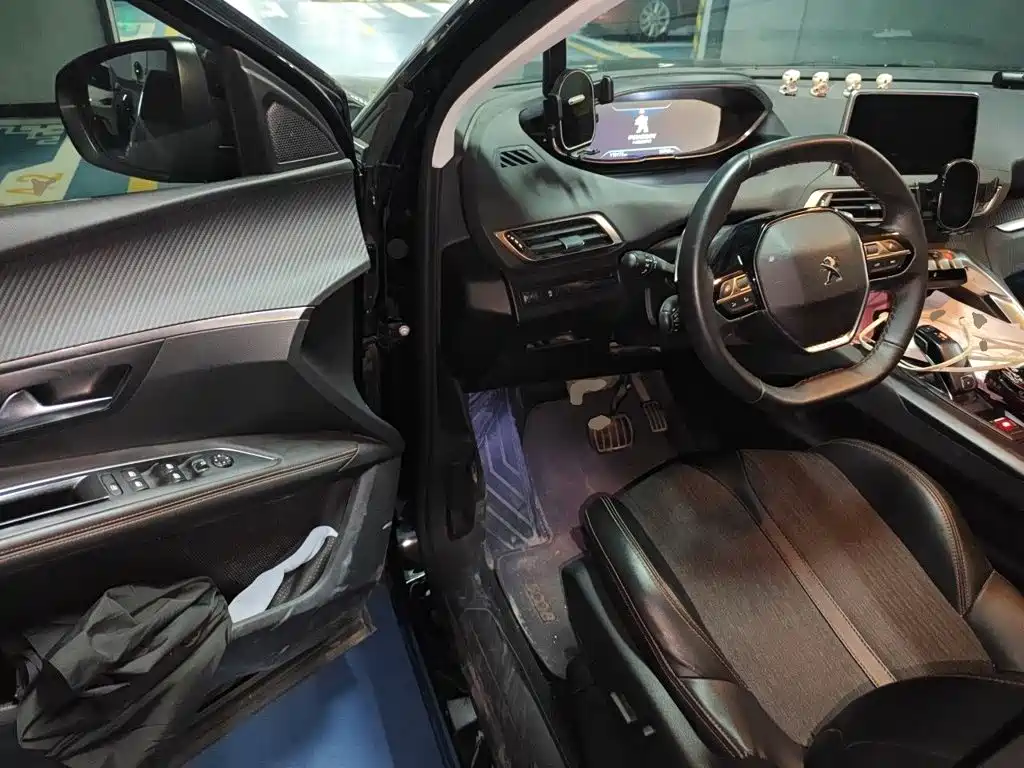 Peugeot 5008 — миниатюра 17