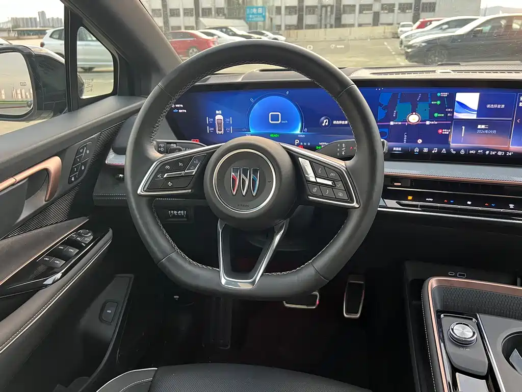 Buick E4 — миниатюра 10