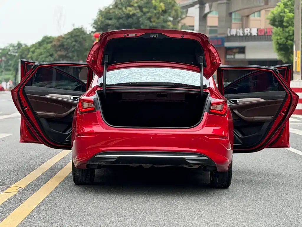 Changan Eado — миниатюра 16