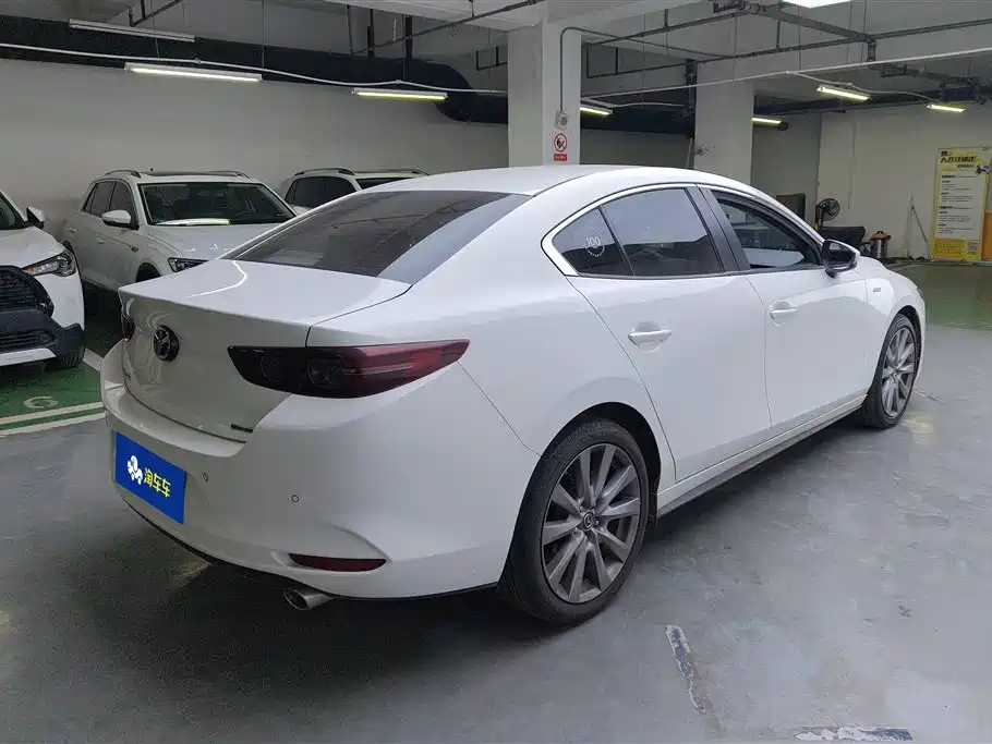 MAZDA 3 ANGKESAILA