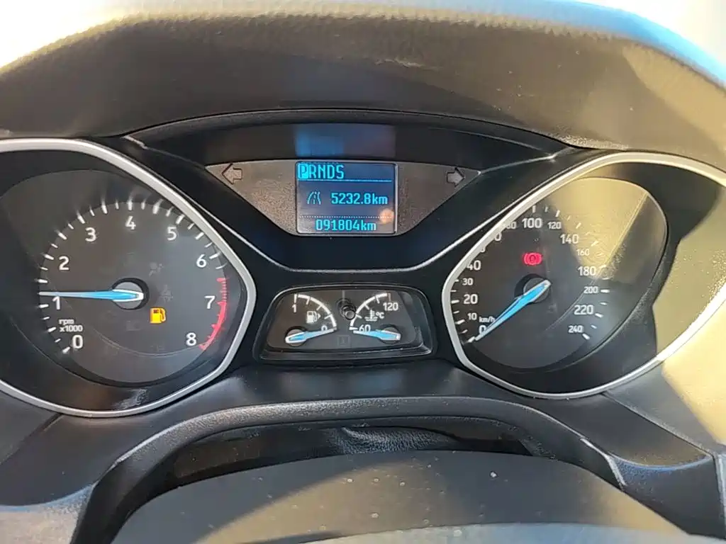 Ford Focus — миниатюра 12