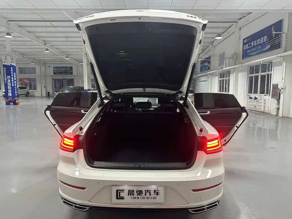 Volkswagen CC — миниатюра 14