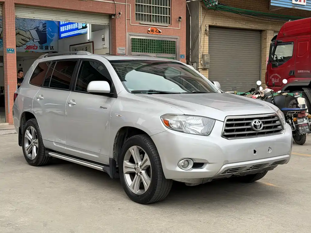 Toyota Highlander 2009 3.5L 7 мест Luxury