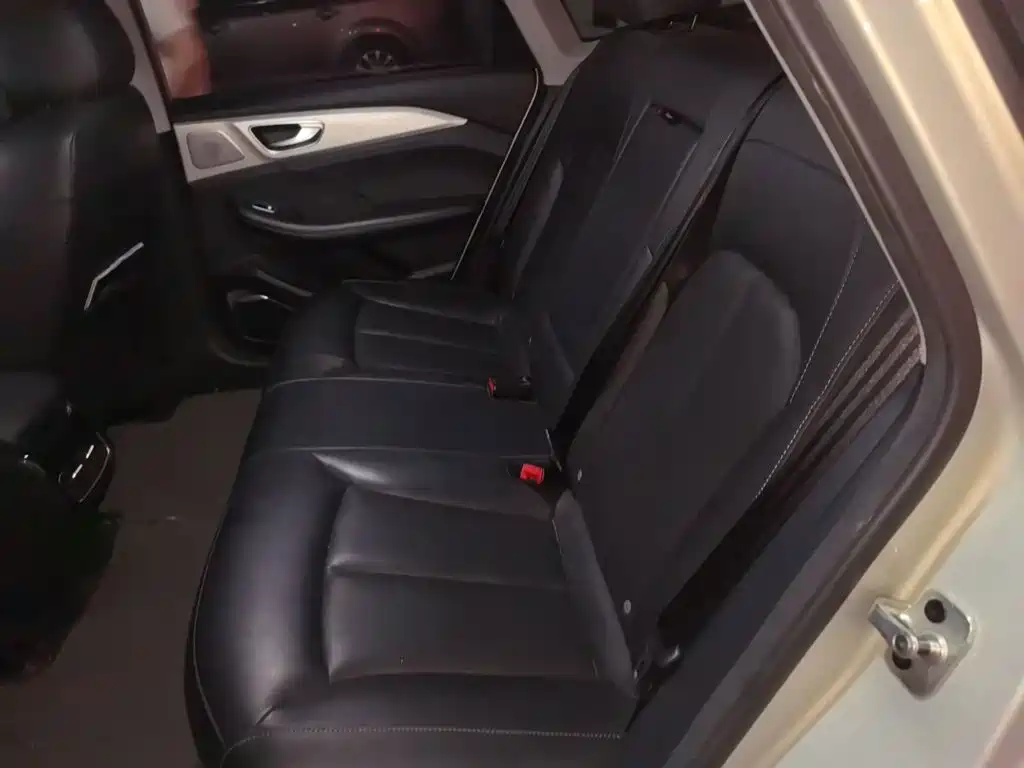 Roewe Feifan ER6 — миниатюра 13