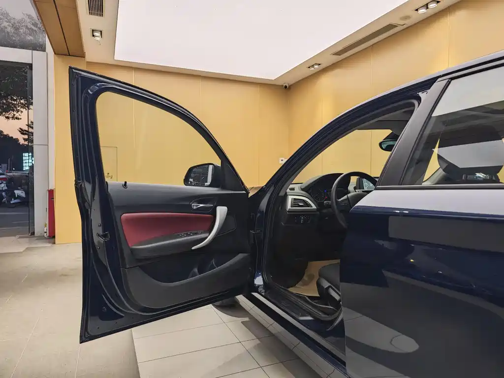 BMW 1 Series 1 2013 116i Lead