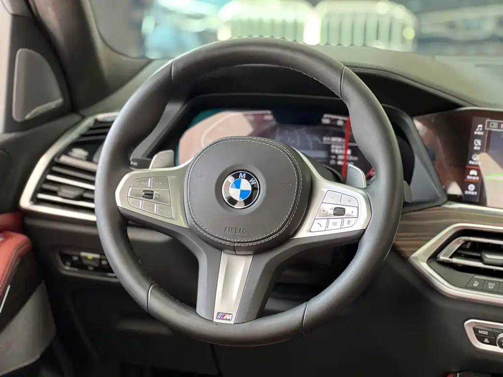 BMW X5 — миниатюра 7