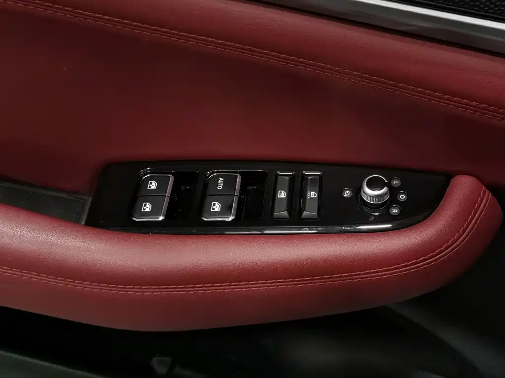 Changan CS85 COUPE — миниатюра 9