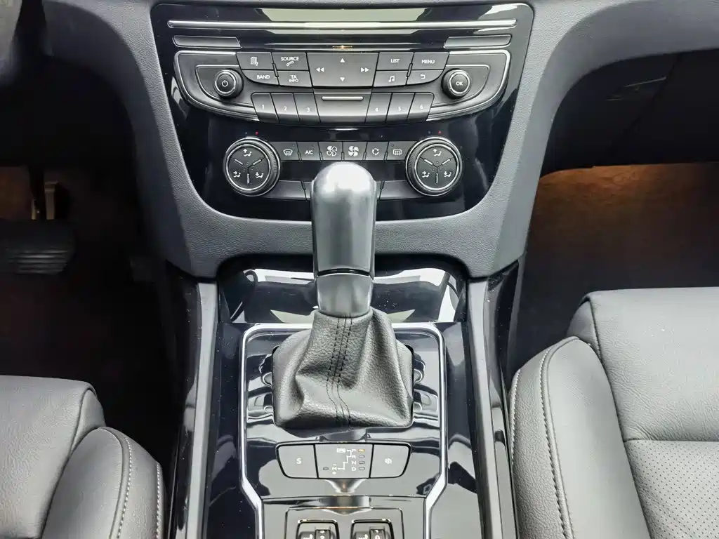 Peugeot 508 — миниатюра 13