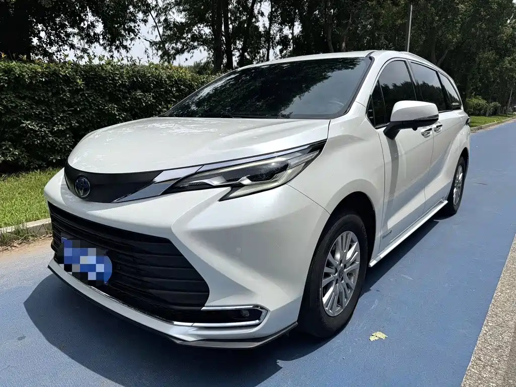 Toyota Sienna