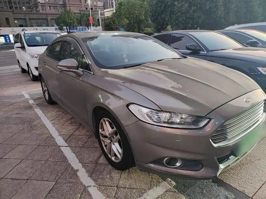 Ford Mondeo — миниатюра 4