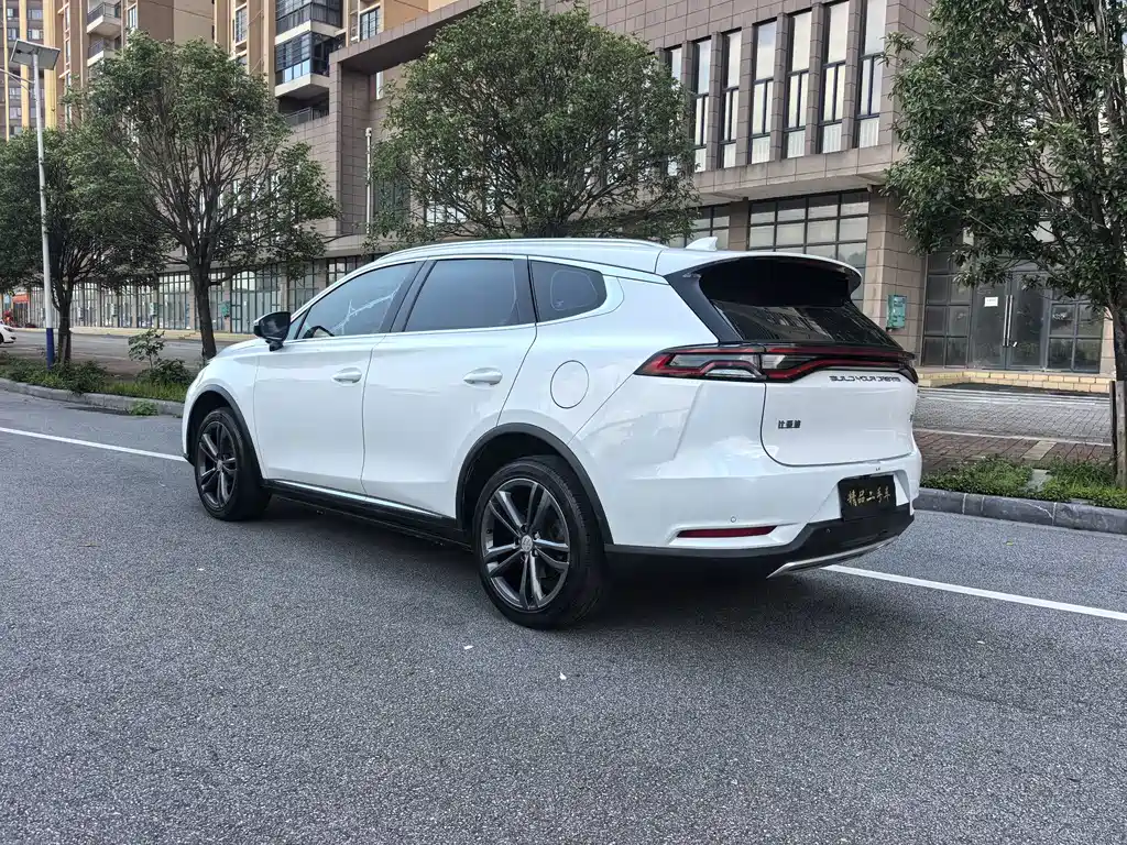 BYD Tang — миниатюра 7