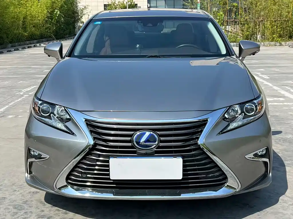 Lexus ES — фотографии объявления, Фото 3