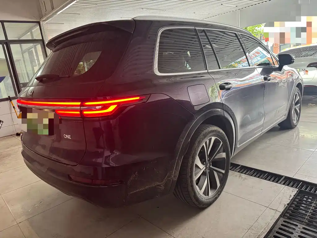Li Auto Li ONE — миниатюра 10