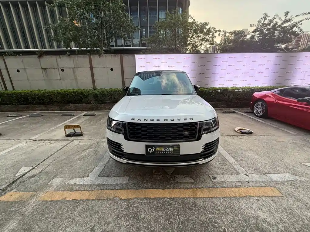 Land Rover Range Rover — миниатюра 6