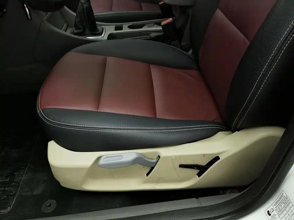 Ford Focus — миниатюра 20