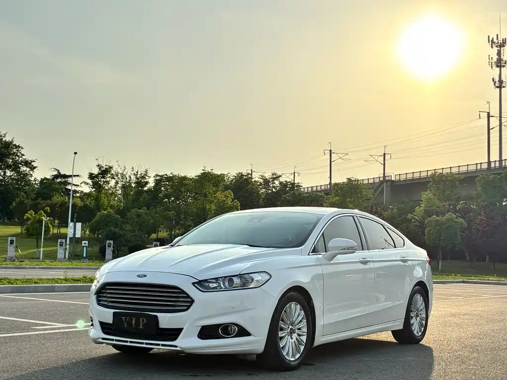 Ford Mondeo 2015