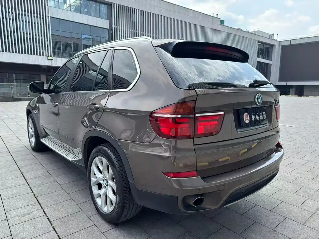 BMW X5 2011 xDrive35i Luxury