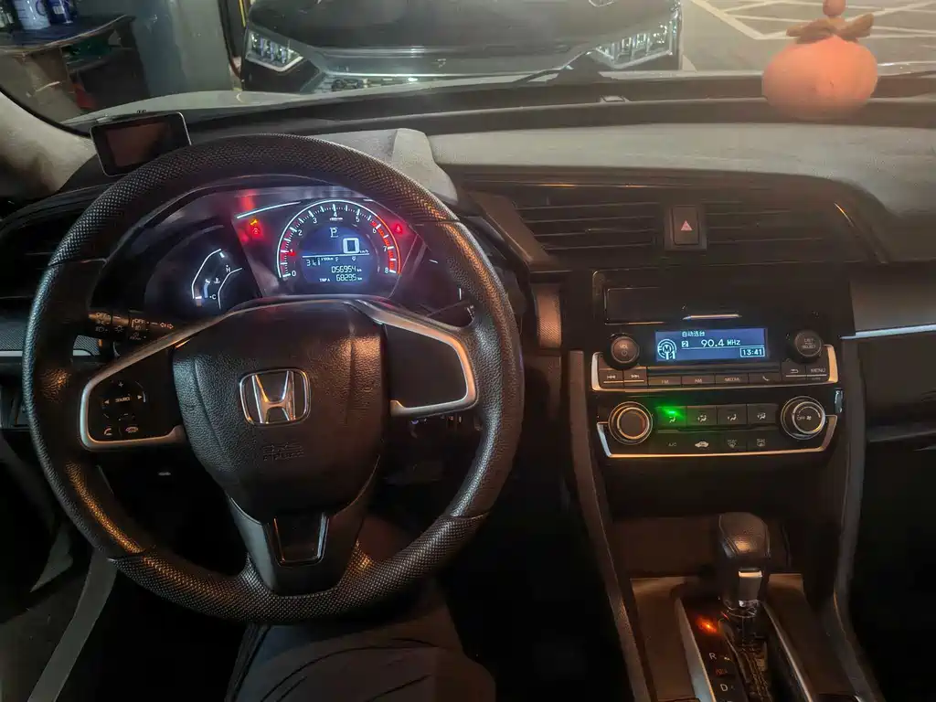 Honda Civic — миниатюра 9