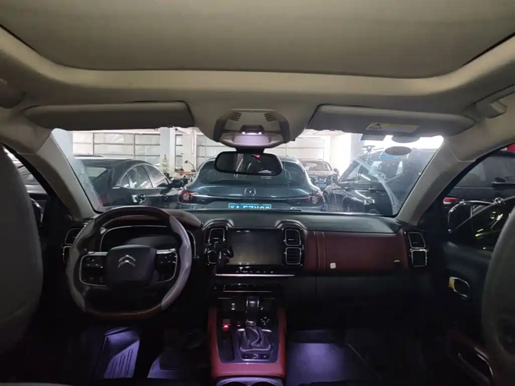 Citroen C5 AIRCROSS — миниатюра 18