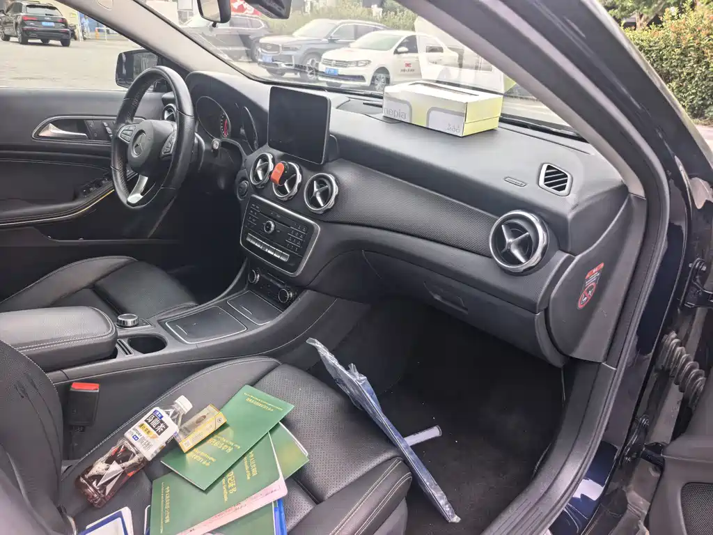 Mercedes-Benz GLA — миниатюра 4