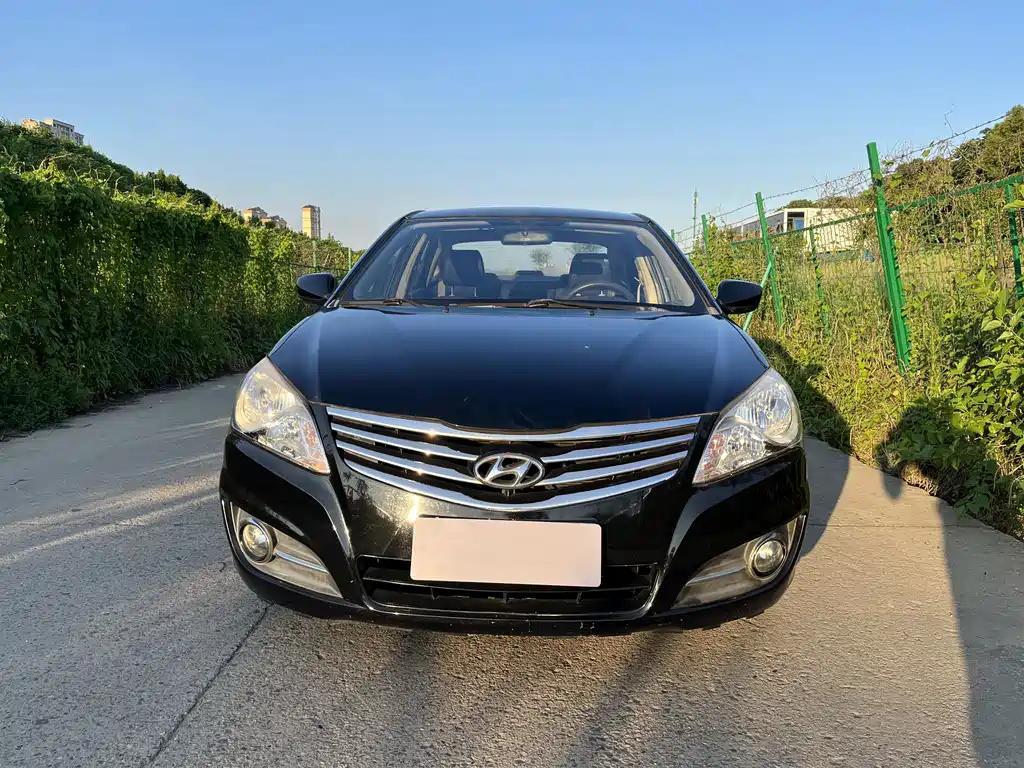 Hyundai Elantra 1.6L Auto Comfort Type, фото 2