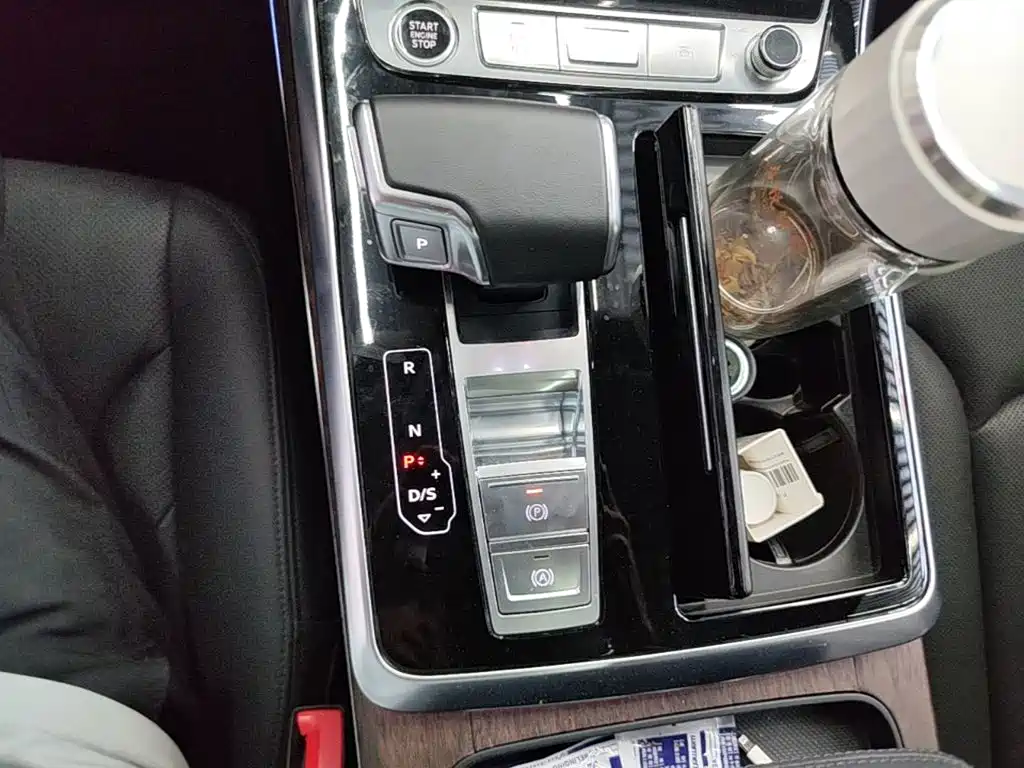 Audi Q7 — миниатюра 14