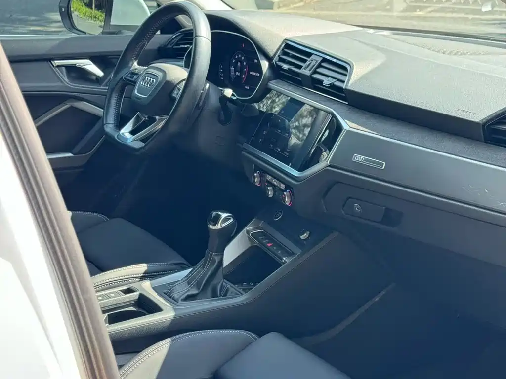 Audi Q3 — миниатюра 8