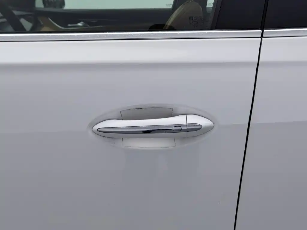 Buick LaCrosse — миниатюра 18