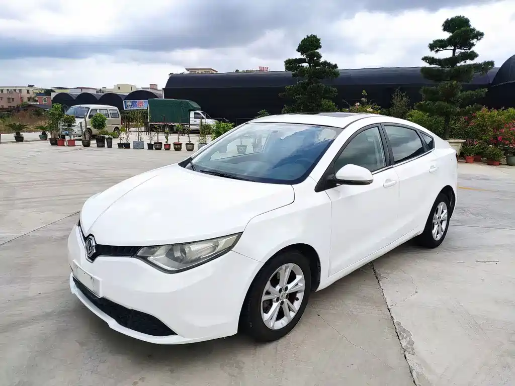 Купить MG MG GT