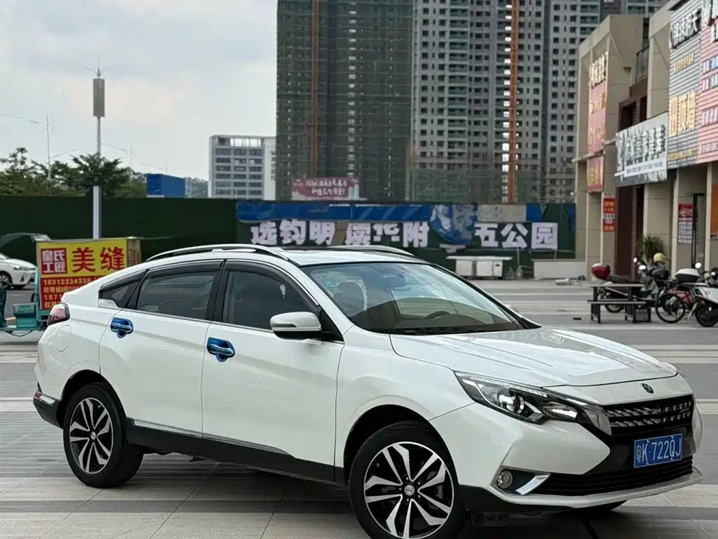 Купить Venucia T90