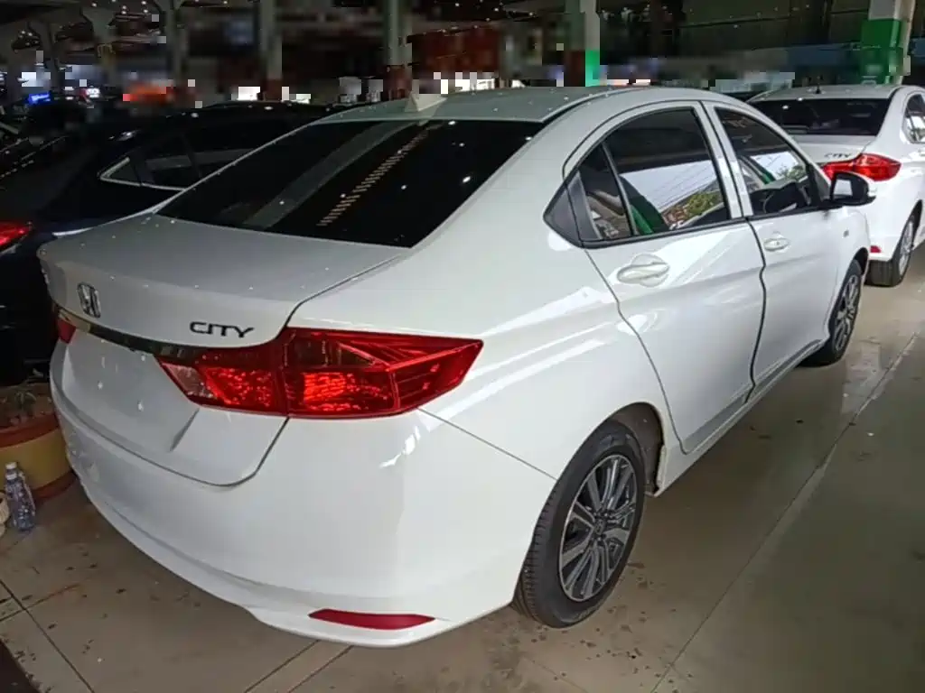 Honda City — миниатюра 7