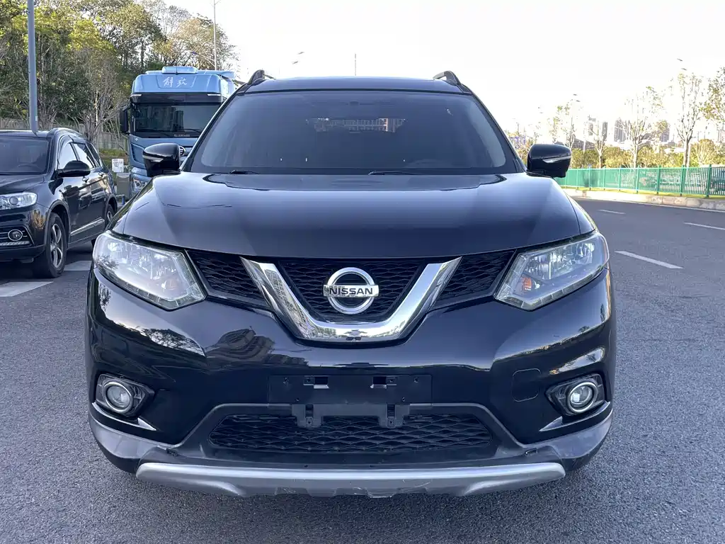 Nissan X-Trail — миниатюра 3