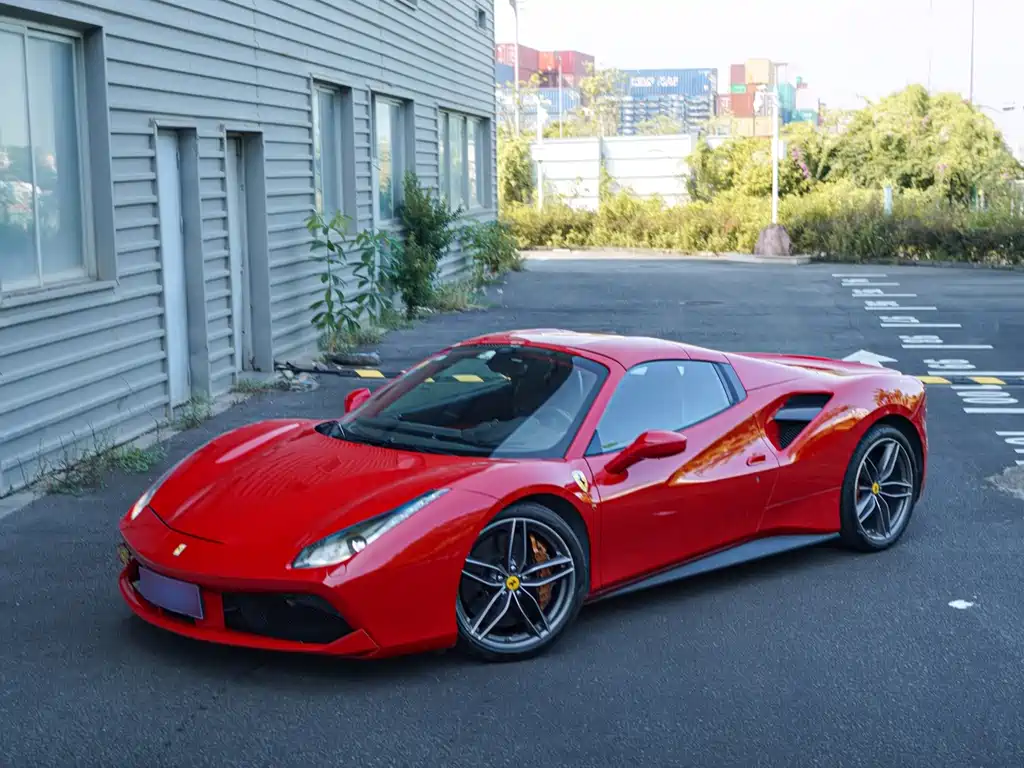 Ferrari 488 — миниатюра 3