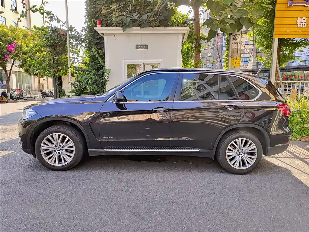 BMW X5 2014 xDrive35i Lead