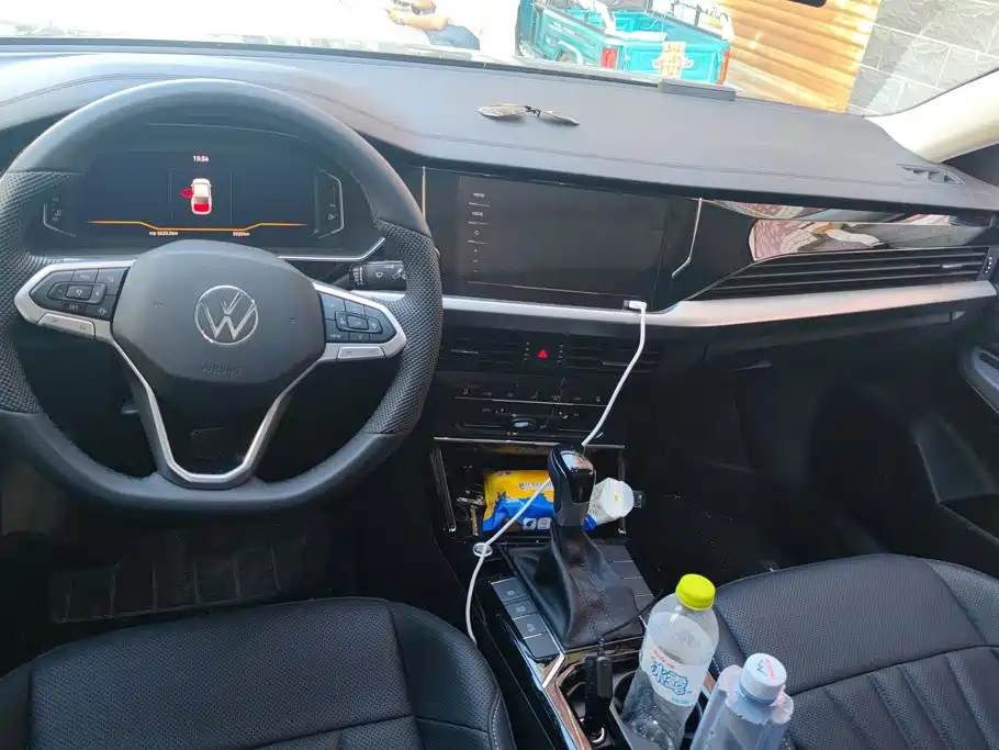 Volkswagen Passat — миниатюра 12