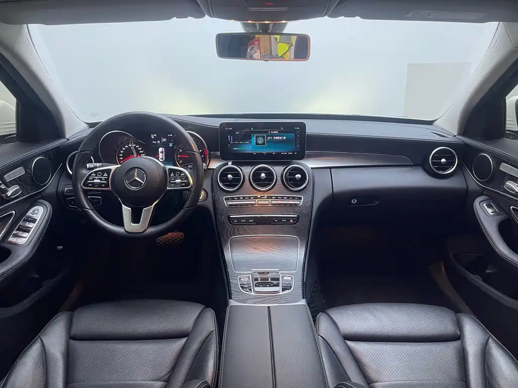 Mercedes-Benz C-Class — миниатюра 15