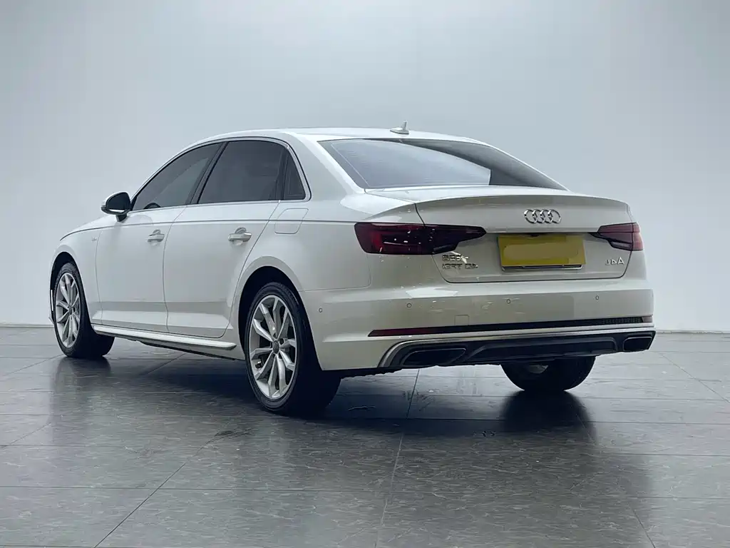 Audi A4L — миниатюра 21