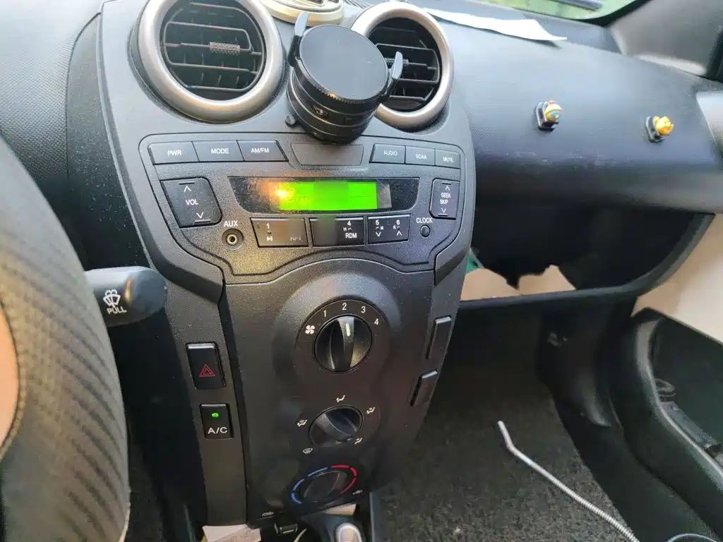 BYD F0 — миниатюра 6