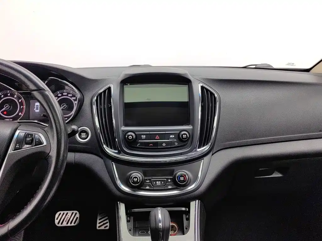 Baojun 560 — миниатюра 12