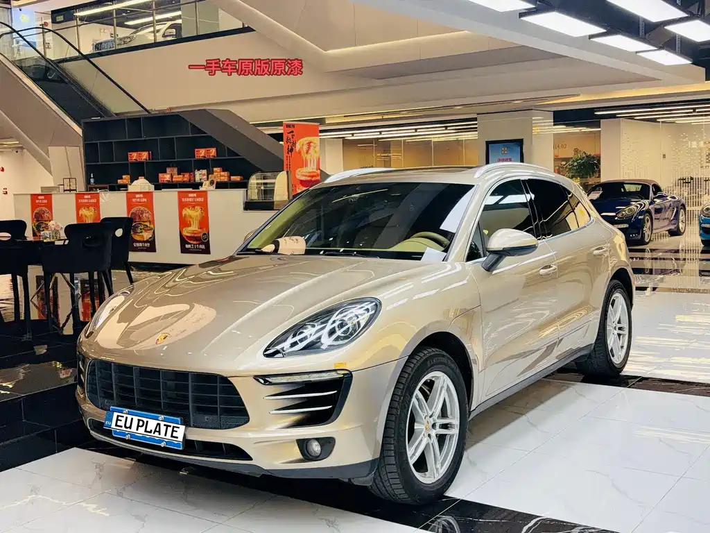 Porsche Macan 2015