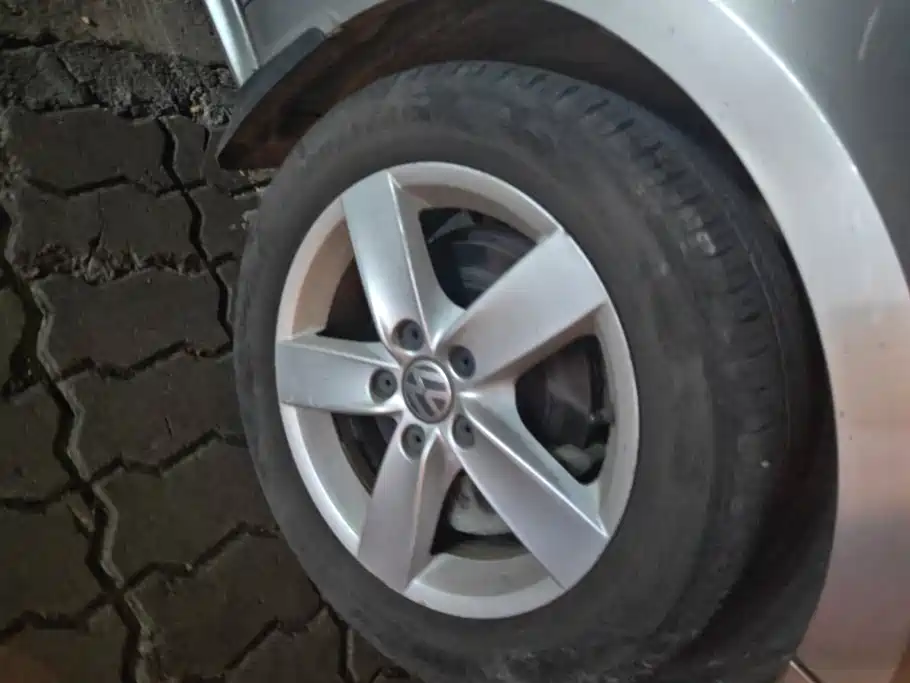 Volkswagen Sagitar — миниатюра 6