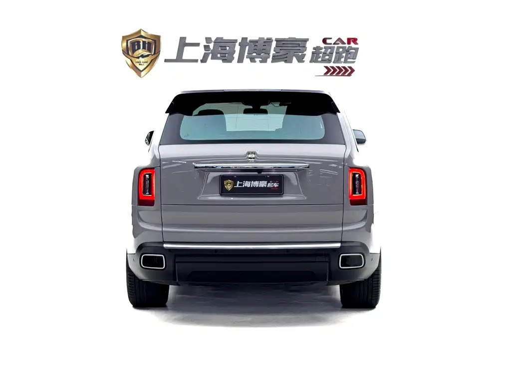Rolls-Royce Cullinan 2021 мест