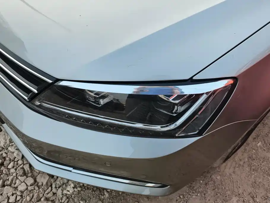 Volkswagen Sagitar — миниатюра 5